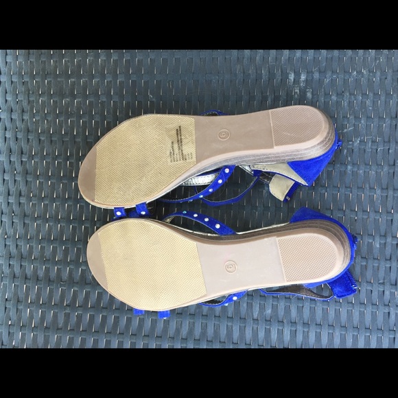 Brand New- Blue Sandals with Crystals (Sz 6) - Picture 3 of 3
